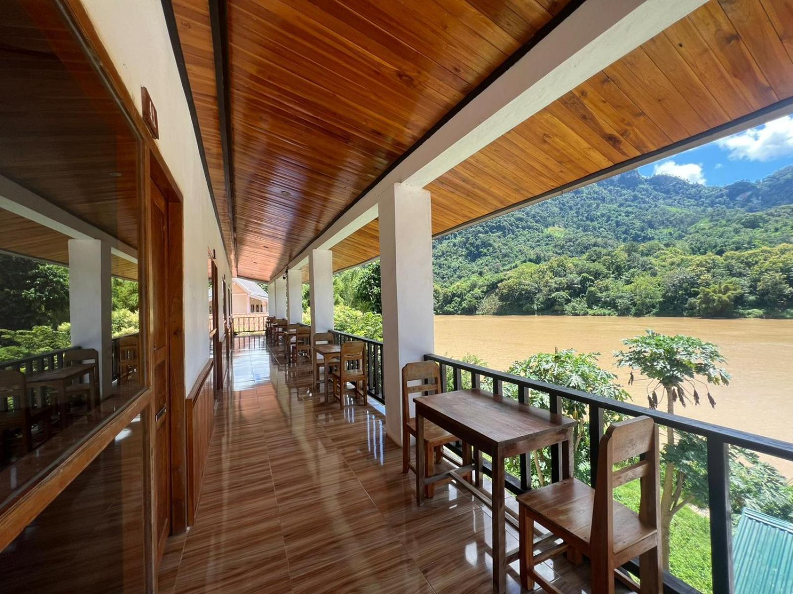 Nongkhaiw River View Nong Khiaw Exterior photo